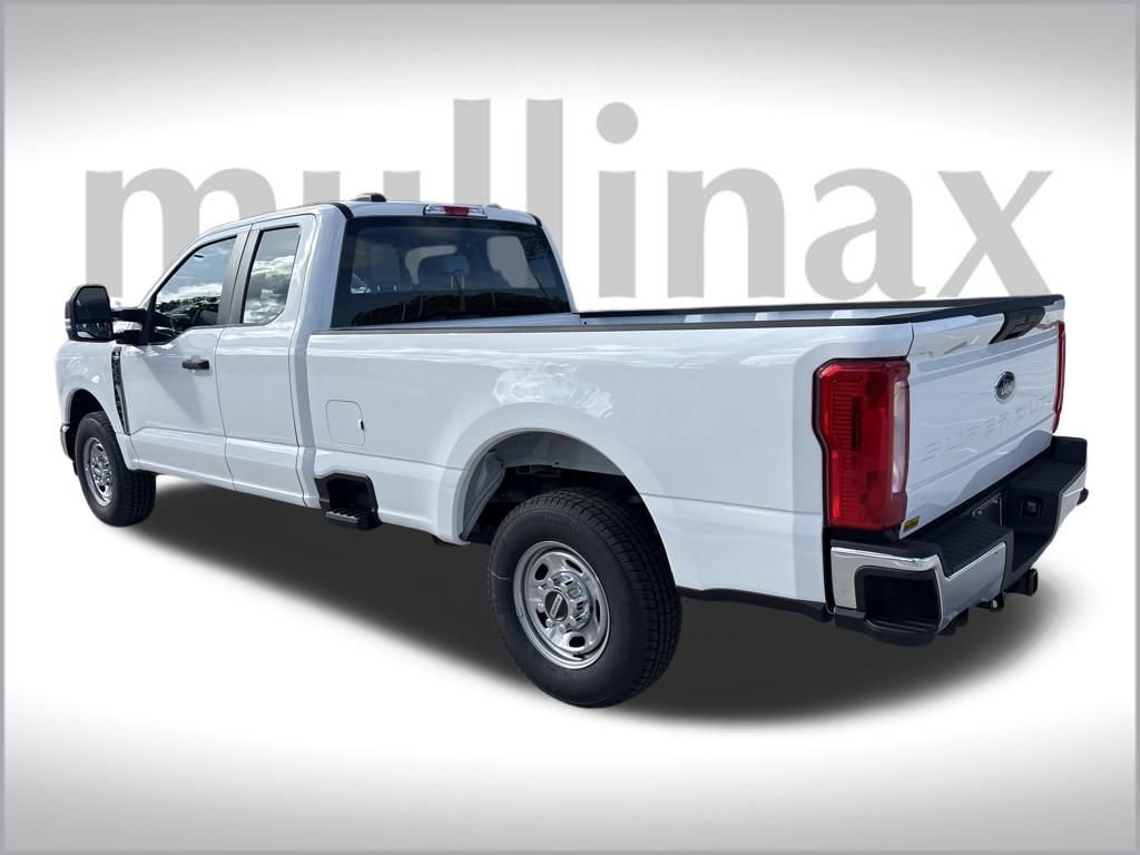 New 2026 Ford F250 XL w/ XL Chrome Package image 7
