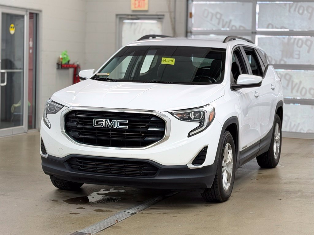 Used 2019 GMC Terrain SLE w/ Driver Convenience Package FWD image 3
