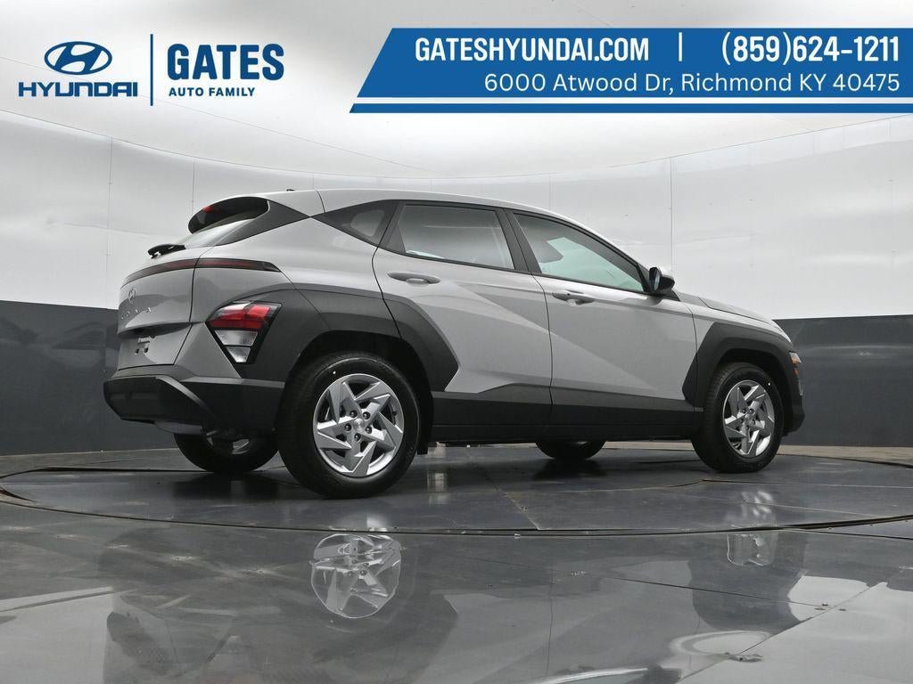 New 2027 Hyundai Kona SE FWD image 36