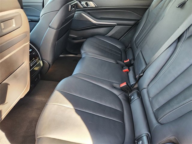 Used 2022 BMW X7 xDrive40i image 28