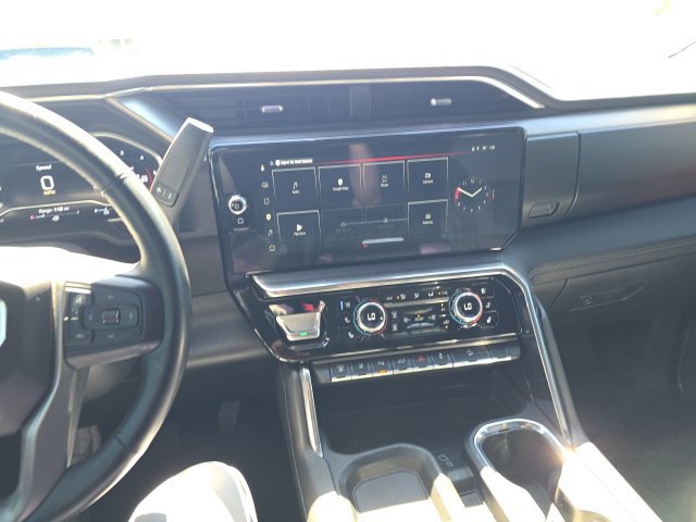 Used 2024 GMC Sierra 2500 Denali w/ Denali Reserve Package AWD/4WD image 13