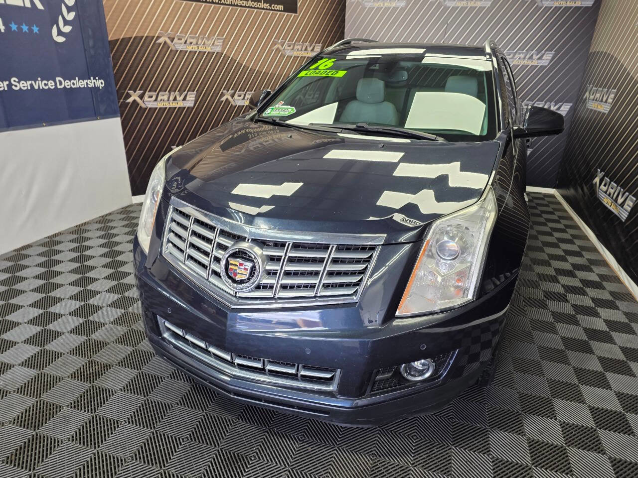 Used 2016 Cadillac SRX Premium FWD image 3