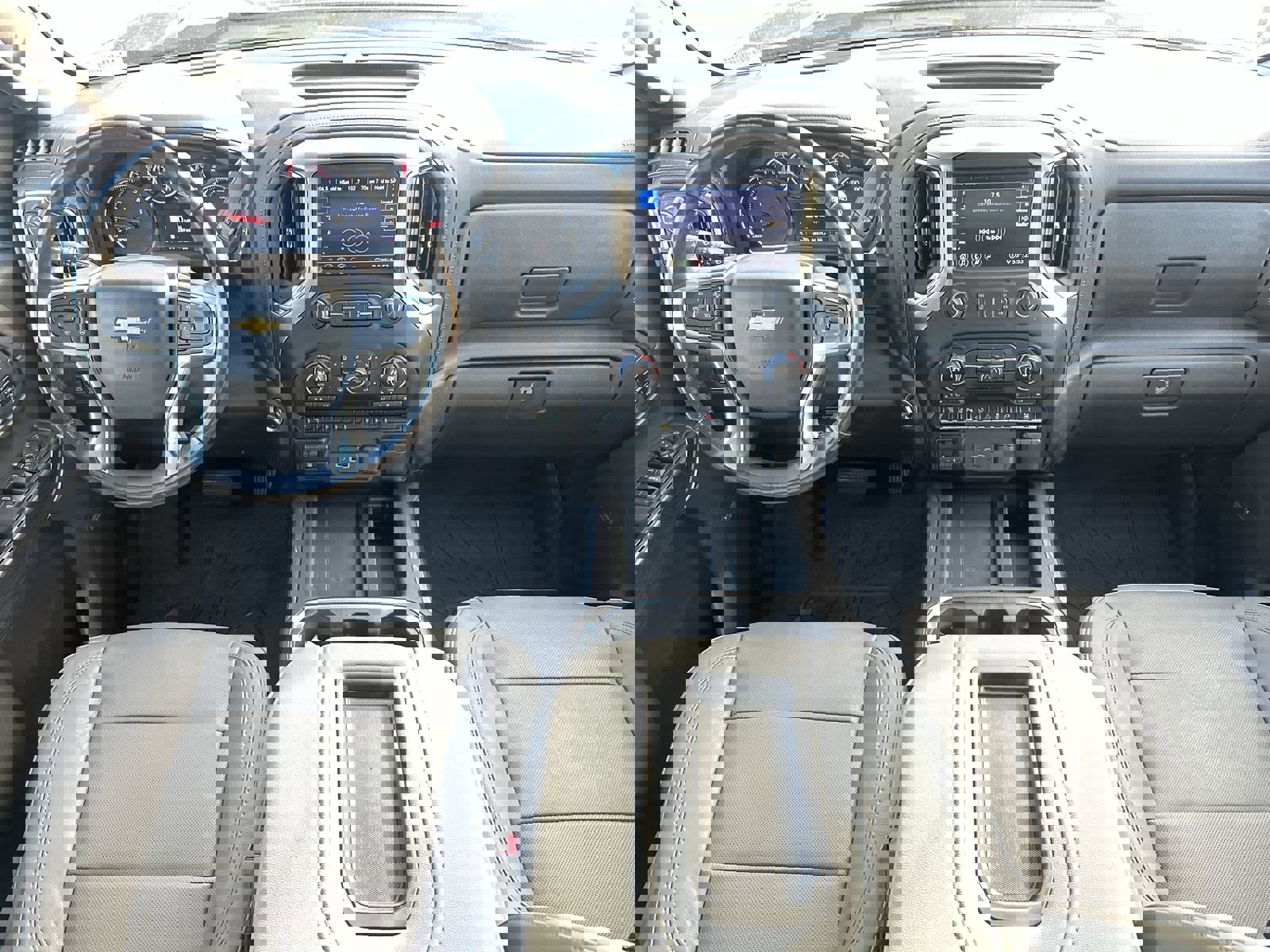 Used 2020 Chevrolet Silverado 3500 LTZ w/ LTZ Plus Package image 18