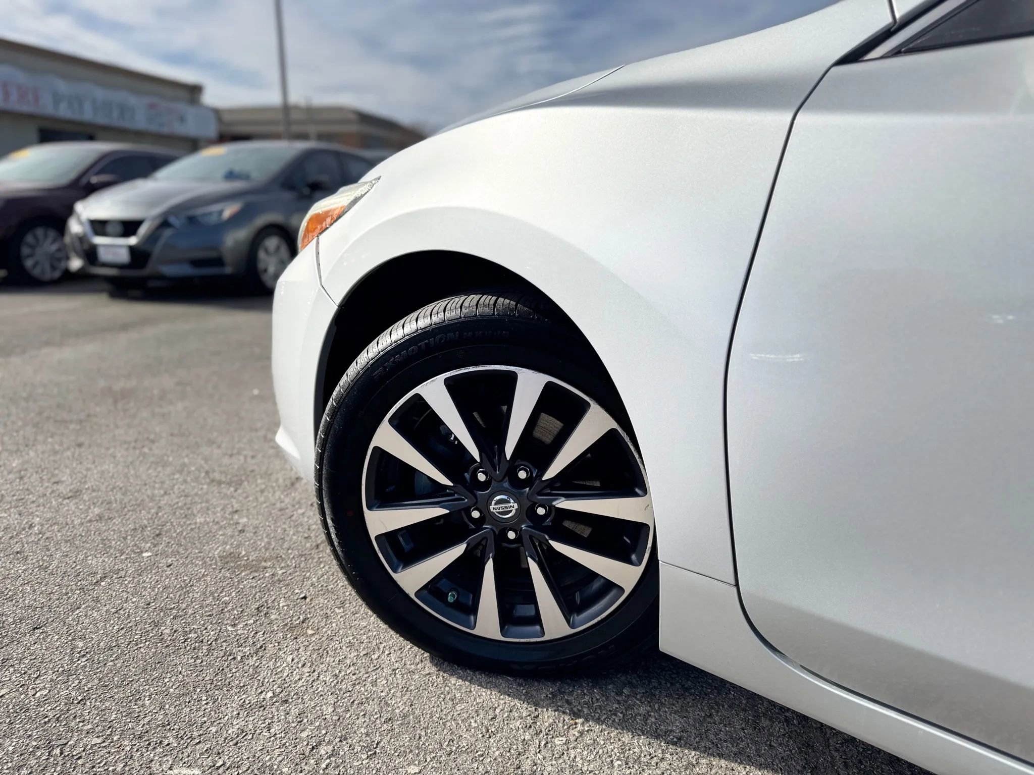 Used 2017 Nissan Altima 2.5 SV image 10