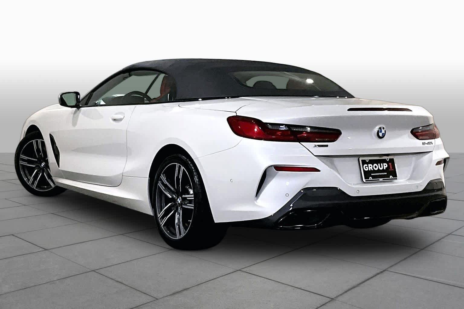Certified 2024 BMW 840i xDrive Convertible w/ Comfort Seating Package AWD/4WD image 11