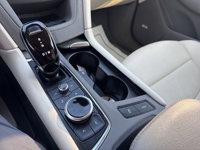 Used 2022 Cadillac XT6 Premium Luxury image 24