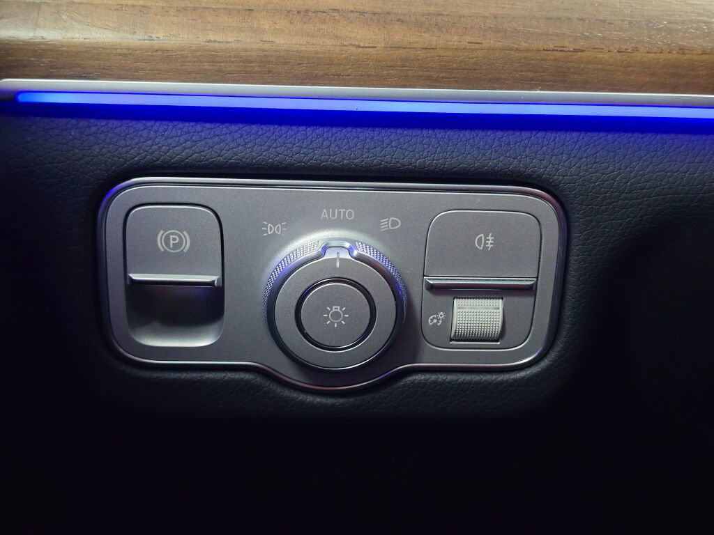 Used 2024 Mercedes-Benz GLS 450 GLS 450 image 37