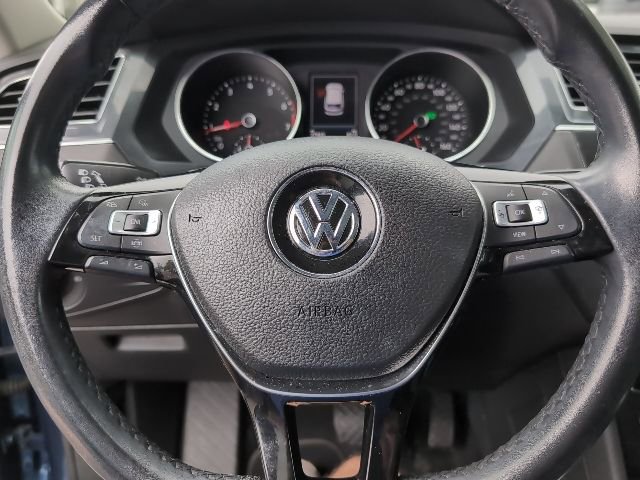Used 2019 Volkswagen Tiguan SE image 13