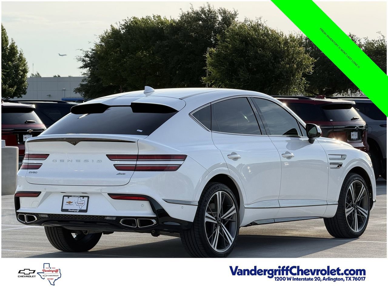 Used 2025 Genesis GV80 3.5T e-SC AWD/4WD image 4