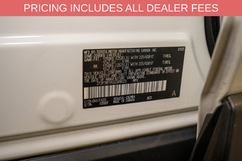 Used 2025 Toyota RAV4 XLE w/ Weather Package AWD/4WD image 20