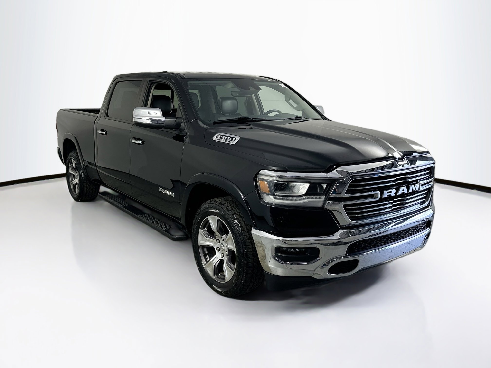 Used 2022 RAM 1500 Laramie RWD image 3
