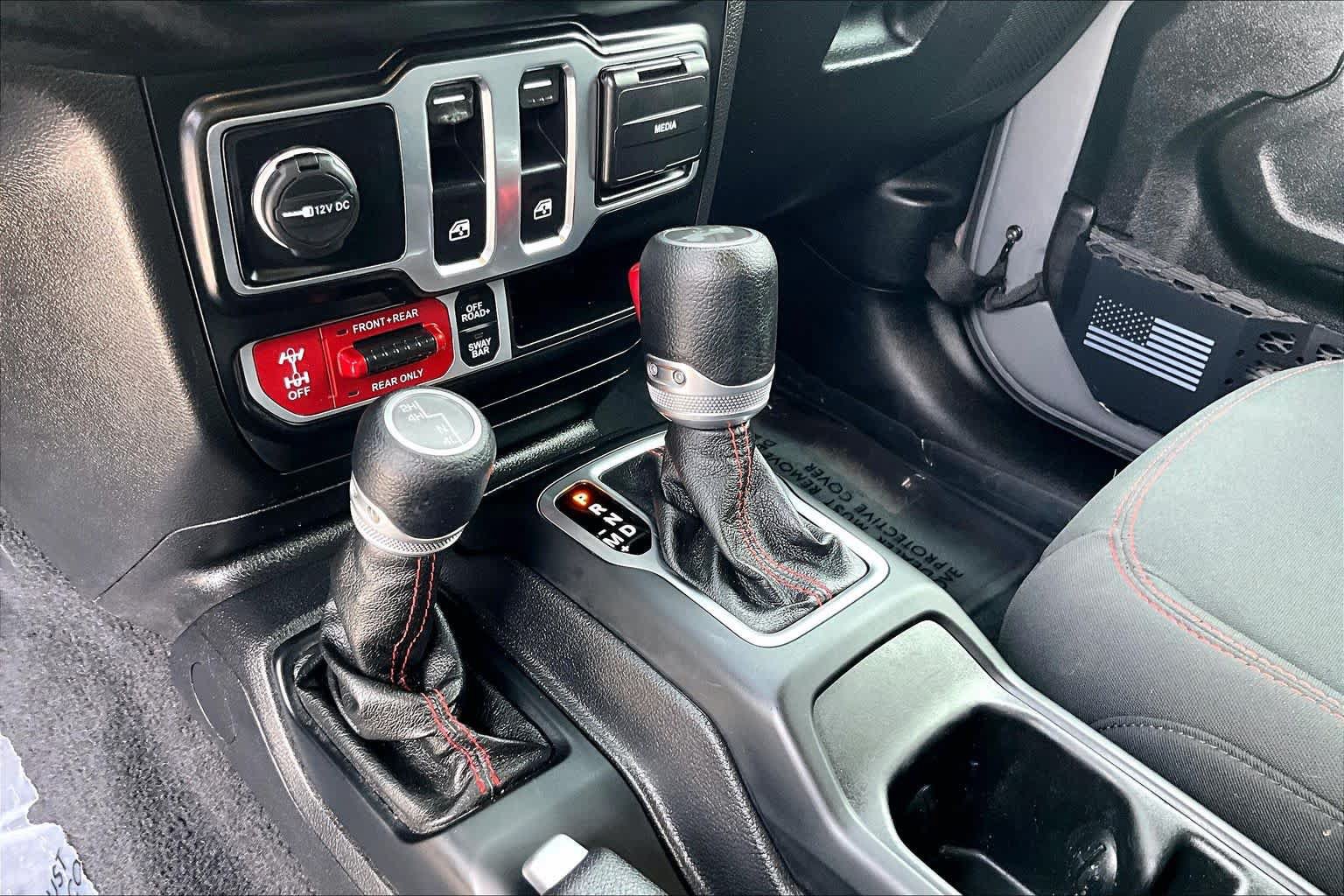Used 2021 Jeep Wrangler Rubicon AWD/4WD image 13
