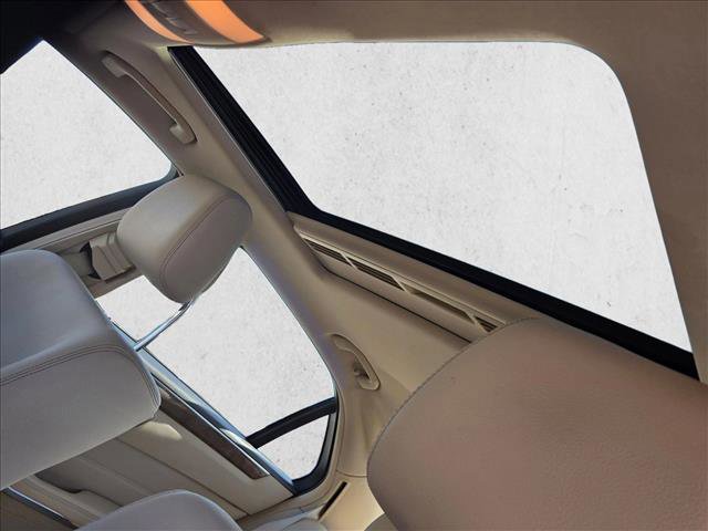 Used 2014 Mercedes-Benz E 350 Sedan image 16