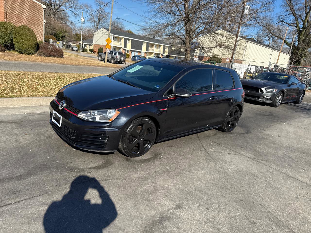 Used 2015 Volkswagen GTI S image 2