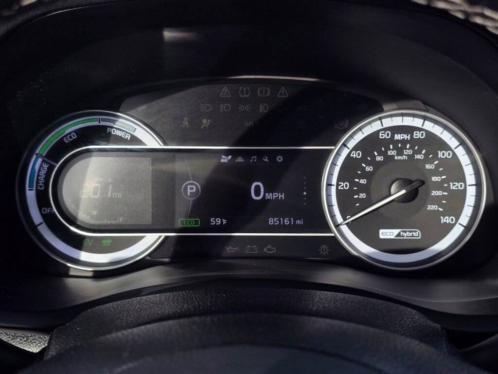 Used 2019 Kia Niro LX image 28