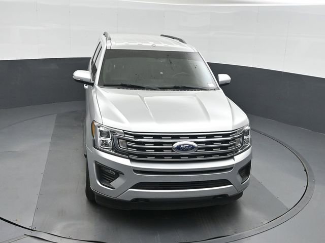 Used 2019 Ford Expedition XLT w/ Equipment Group 201A AWD/4WD image 39