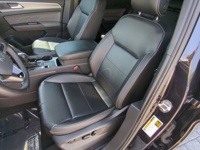 Used 2022 Volkswagen Atlas Cross Sport SE image 21