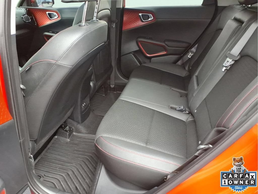 Used 2024 Kia Soul GT-Line w/ Option Group 020 FWD image 16