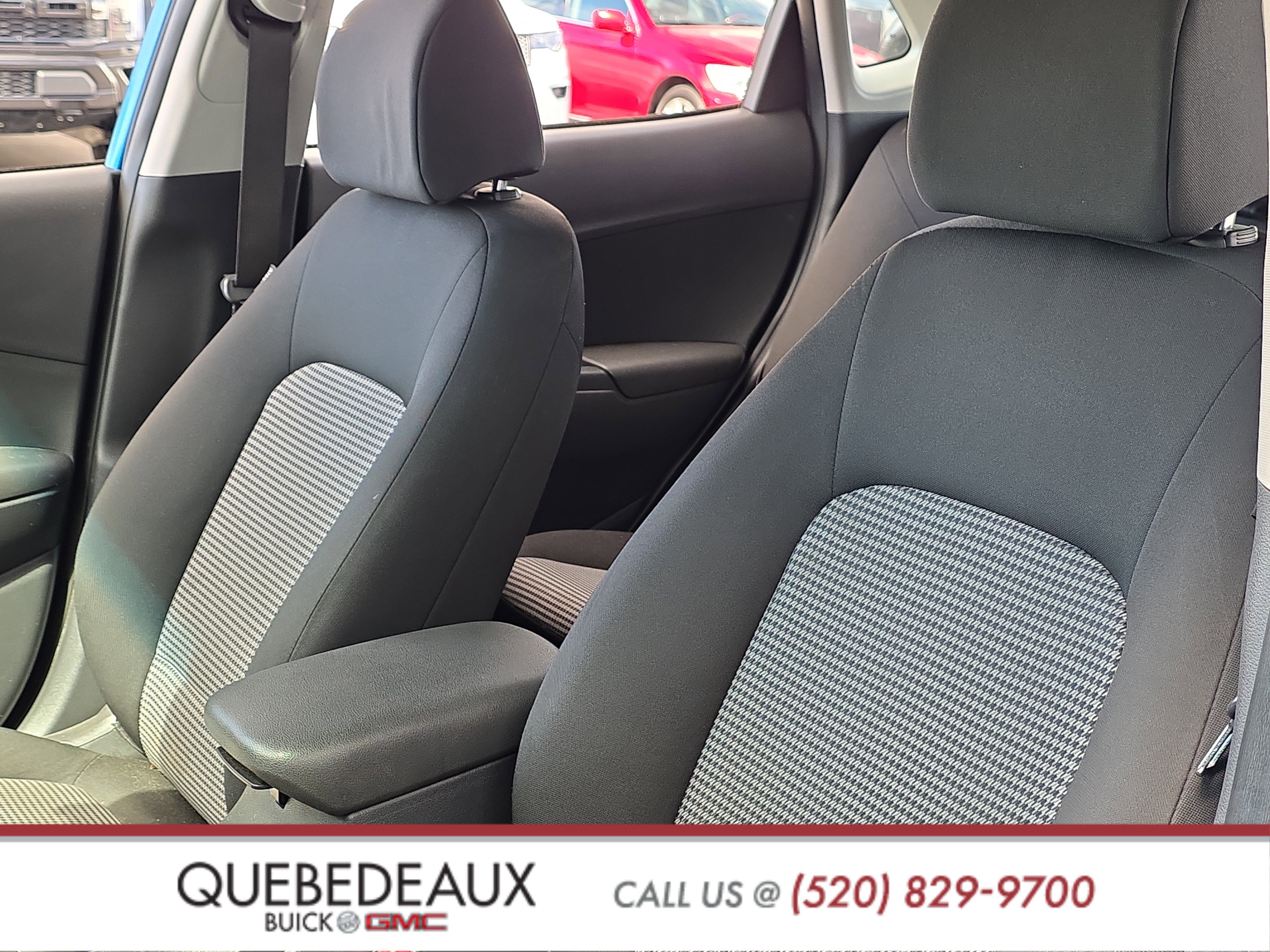 Used 2020 Hyundai Kona SE image 11