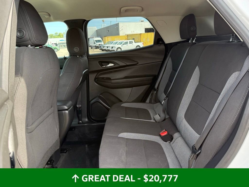 Used 2024 Chevrolet TrailBlazer LT w/ Driver Confidence Package image 34