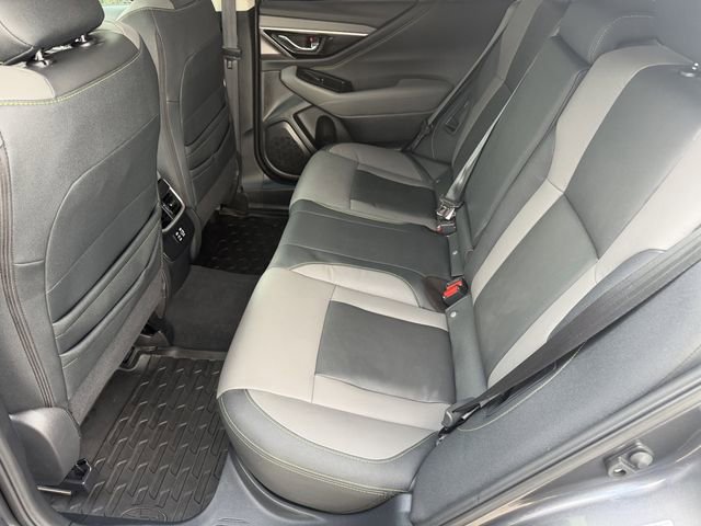 Used 2025 Subaru Outback Onyx Edition image 24