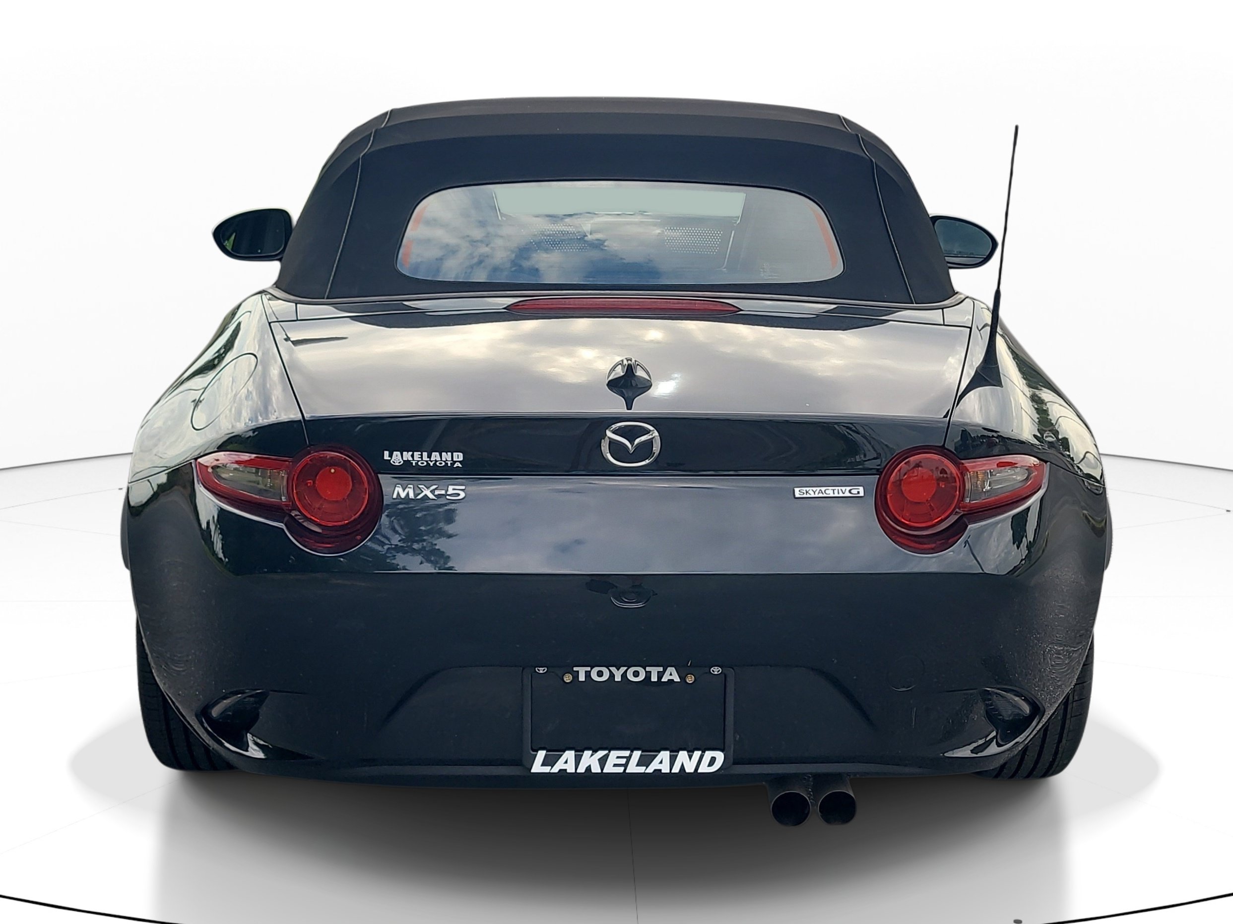 Used 2023 MAZDA MX-5 Miata Grand Touring RWD image 6