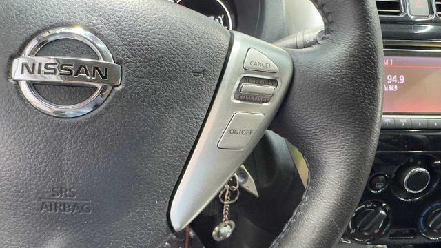 Used 2018 Nissan Versa Note SV FWD image 29