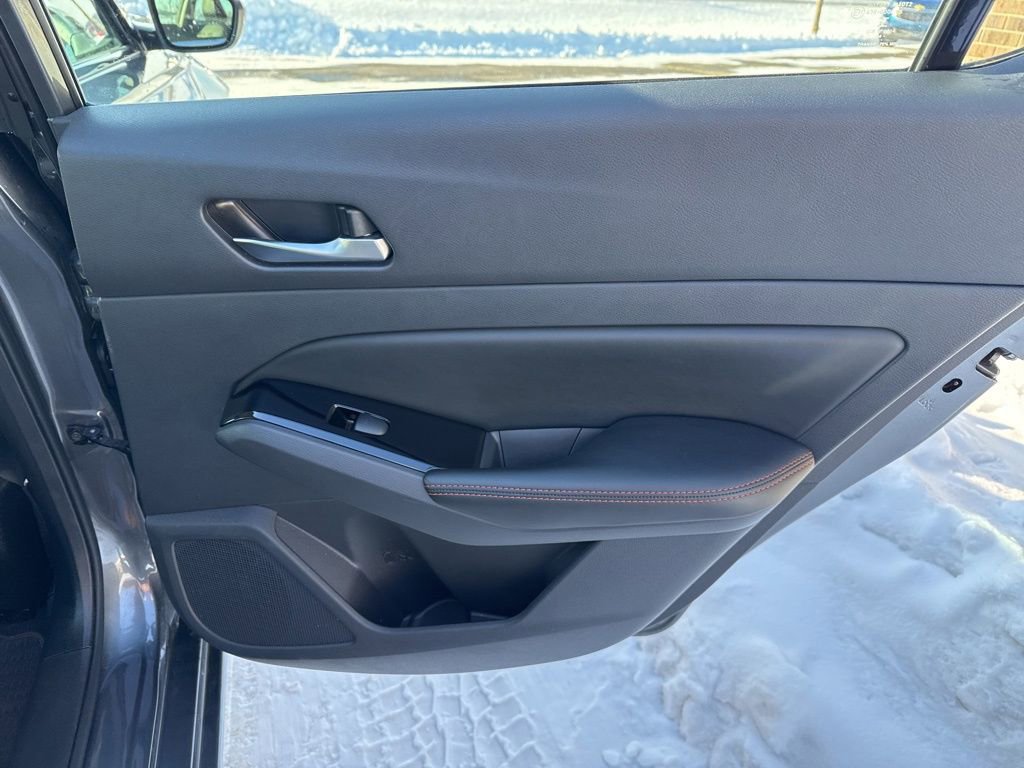 Used 2025 Nissan Altima 2.5 SR image 27