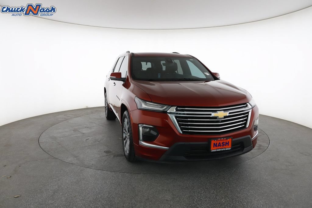Used 2023 Chevrolet Traverse Premier w/ LPO, Floor Liner Package FWD image 3