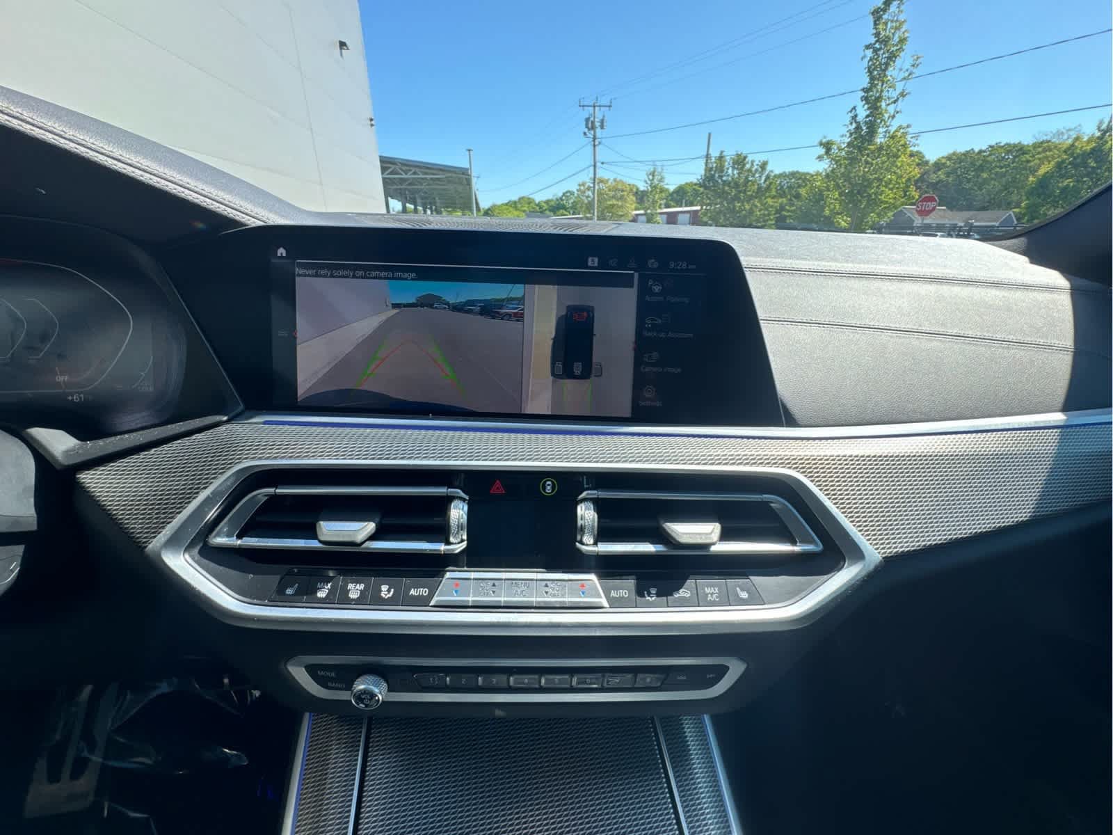 Used 2020 BMW X5 M50i w/ Premium Package AWD/4WD image 21