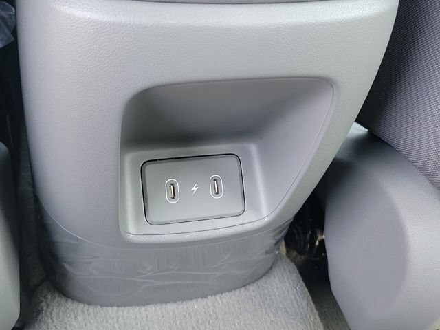 New 2026 Hyundai Elantra SE FWD image 23