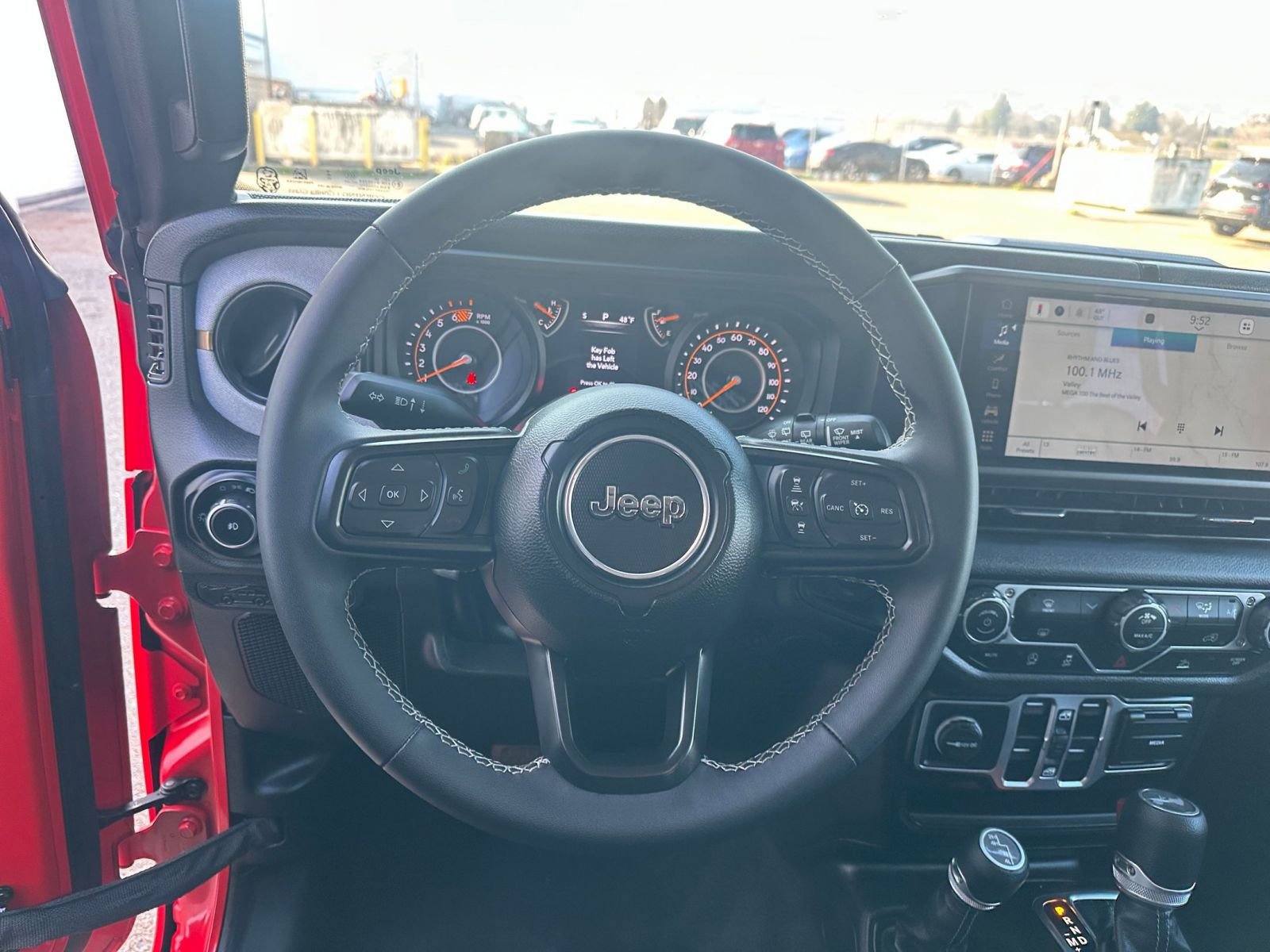 Used 2025 Jeep Wrangler Sport S image 28