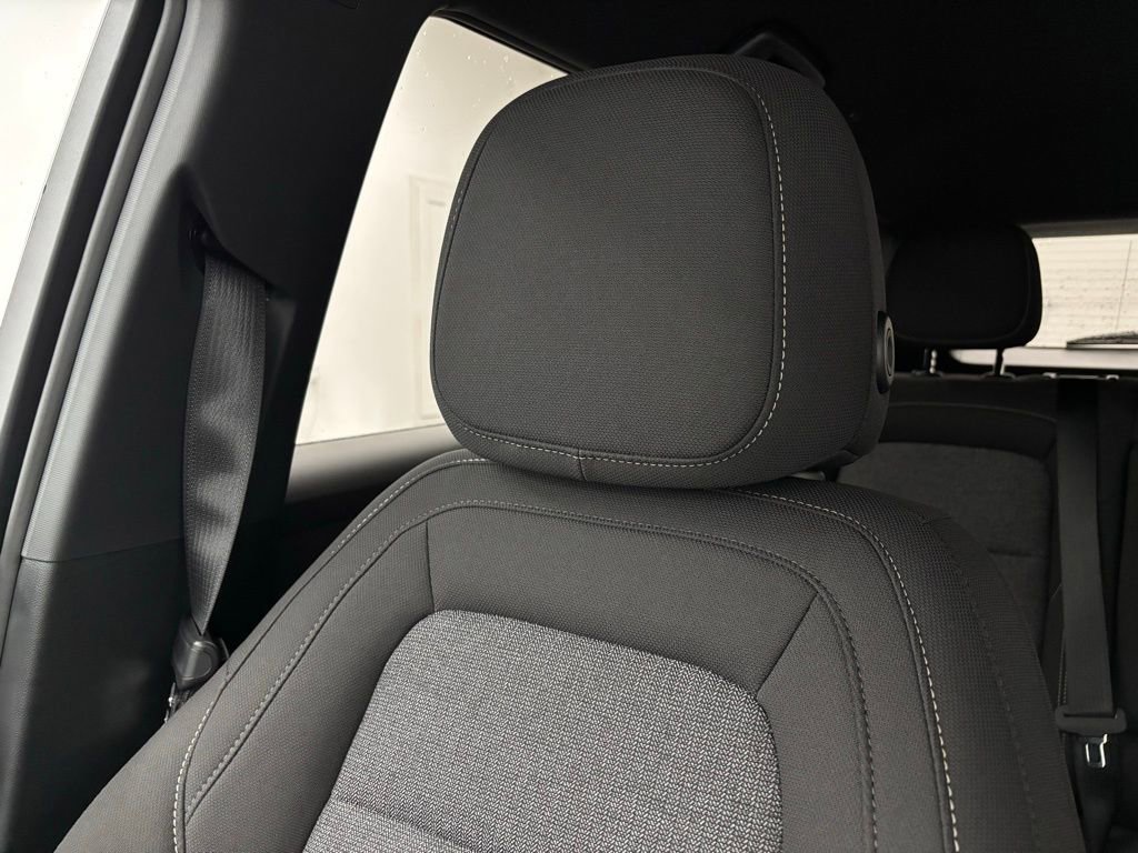 New 2026 GMC Terrain Elevation w/ Black Edition image 31