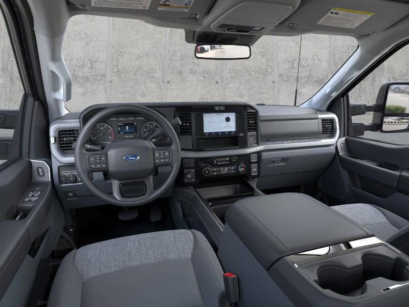 New 2026 Ford F250 XLT w/ FX4 Off-Road Package image 9