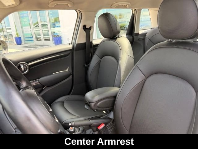 Used 2016 MINI Cooper 4-Door Hardtop FWD image 11