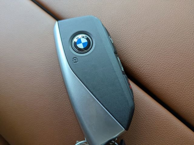 New 2026 BMW X5 xDrive50e AWD/4WD image 32