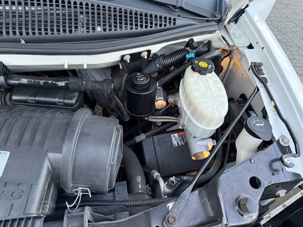 Used 2016 GMC Savana 2500 2500 3dr Extended Cargo Van w/ image 46