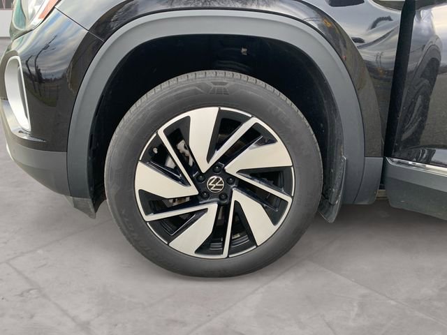 Used 2024 Volkswagen Atlas SEL image 14