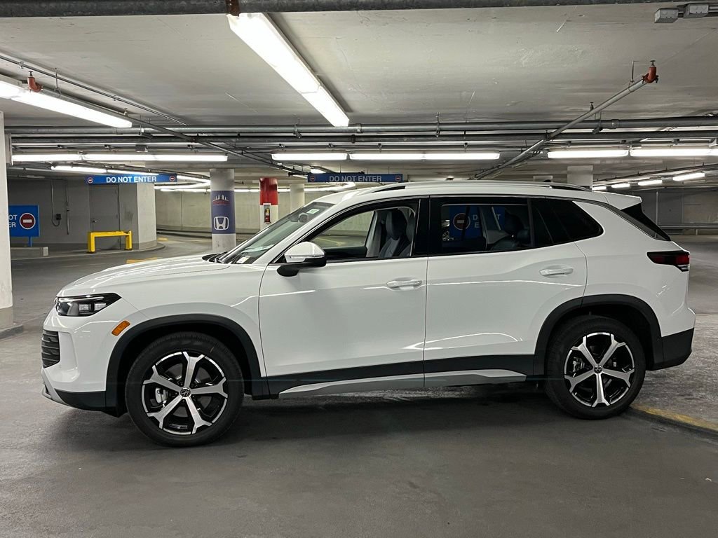 New 2026 Volkswagen Tiguan SE image 32