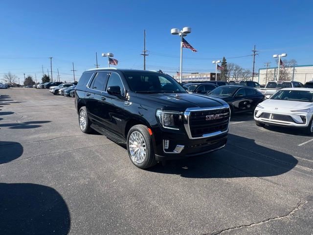 Used 2023 GMC Yukon SLE image 3
