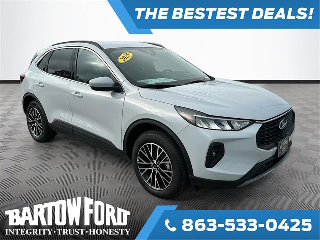 Used 2025 Ford Escape SE