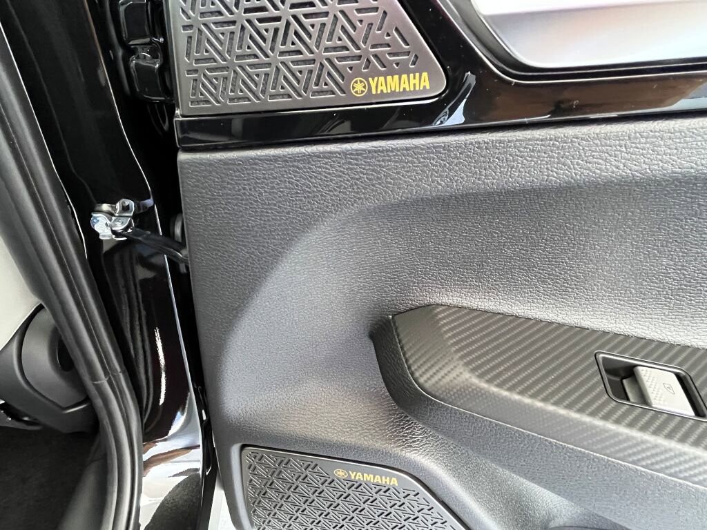 New 2025 Mitsubishi Outlander SE image 27