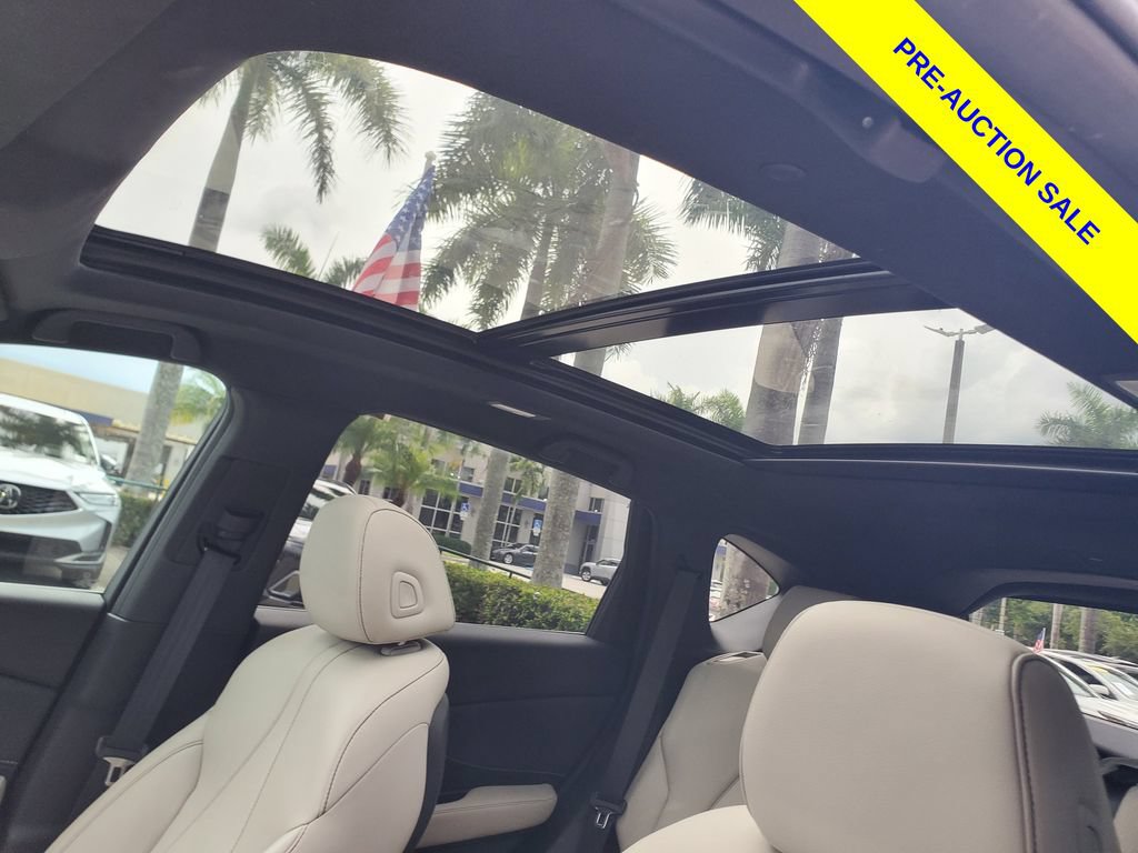 Used 2025 Acura RDX SH-AWD image 18