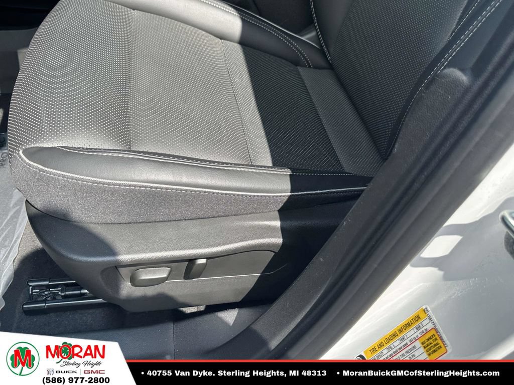 Certified 2023 Buick Envision Essence AWD/4WD image 19