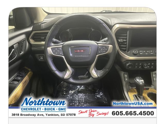 Used 2017 GMC Acadia Denali w/ Technology Package image 14