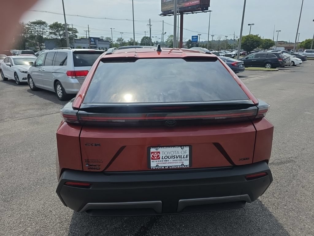 New 2026 Toyota C-HR AWD/4WD image 5