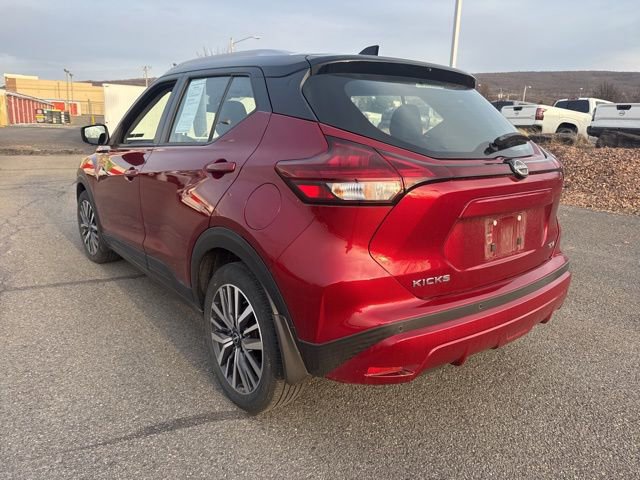 Certified 2023 Nissan Kicks SV image 7