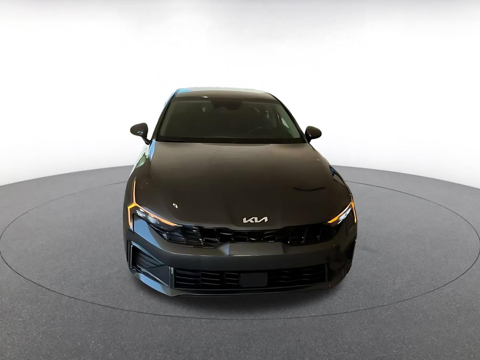 Used 2025 Kia K5 LXS FWD image 3