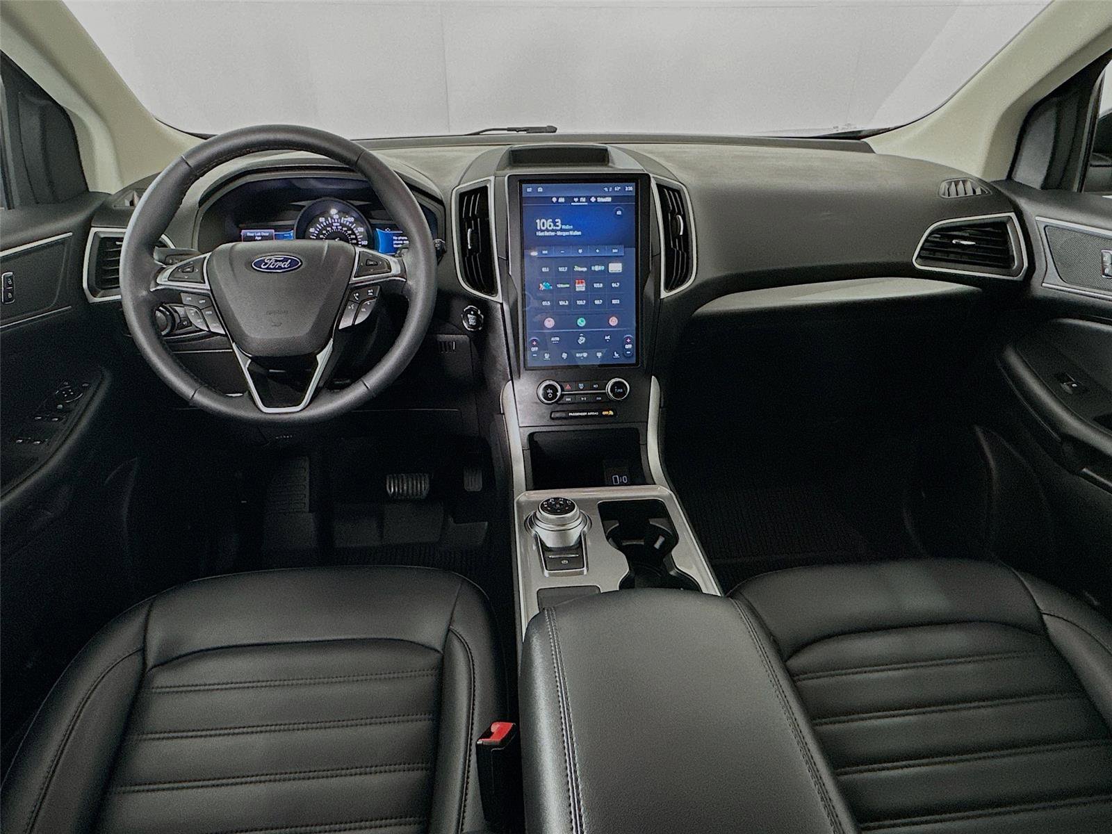 Used 2024 Ford Edge SEL w/ Convenience Package image 30