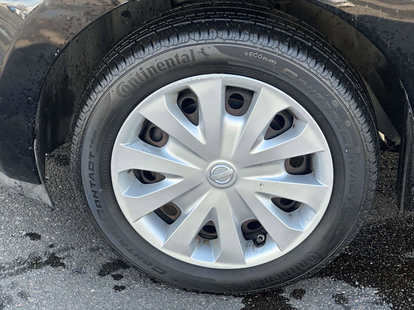 Used 2015 Nissan Versa Note SV image 9